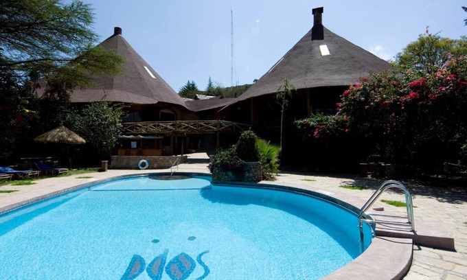 Maasai Mara Cabin | Experience Comfort at Masai Mara Sopa Lodge with Ocean Views