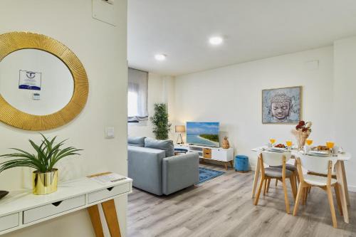 Cruz de Humilladero Apartment | Inviting Maser Suite Station with Pool & Child-Friendly Fun