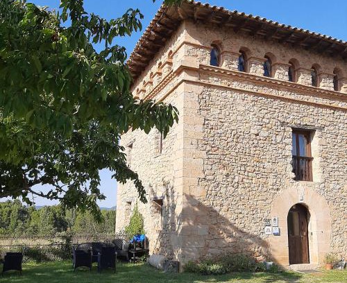 Penarroya de Tastavins Hotel | Discover Masia Del Aragones: Rated 9/10 with Family-Friendly Amenities