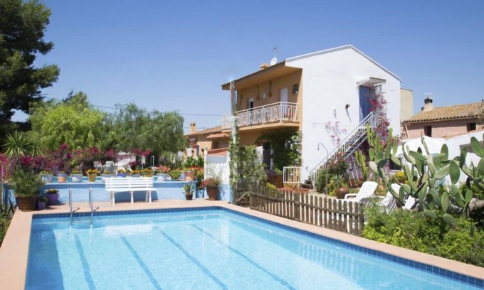 El Ligallo del Ganguil House | Discover Masia del Mosso: Oceanfront Oasis with Pool
