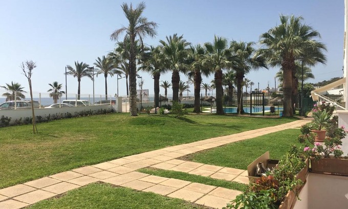 Garrucha Apartment | Experience Masirsa Lighthouse: Oceanfront Oasis with Pool