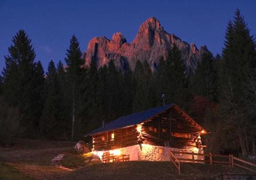 Primiero San Martino di Castrozza Ski Chalet | Maso 1445,Quiet, Breathtaking Views
