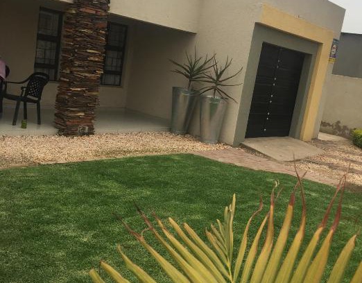 Polokwane House | Discover Maso Palace: Family-Friendly Retreat Awaits