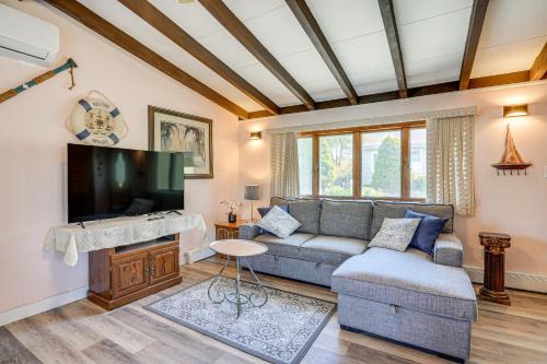 Gloucester House | Idyllic Massachusetts Retreat with Deck, Grill & Beach Access