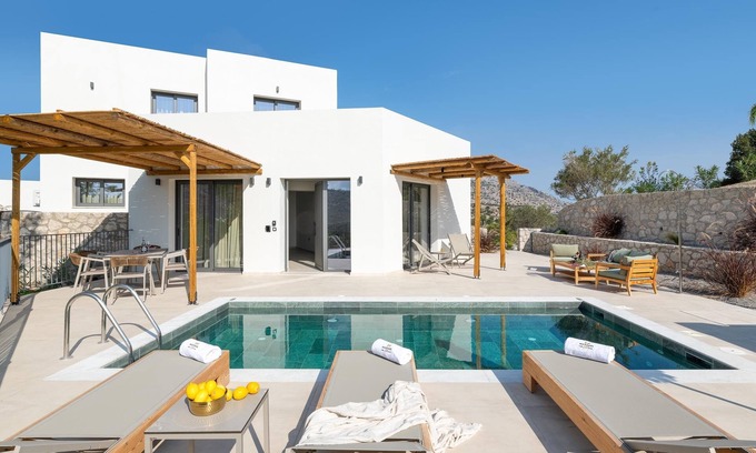 Archangelos Villa | Discover Massari Hills - Pentagon Villa with Private Pool