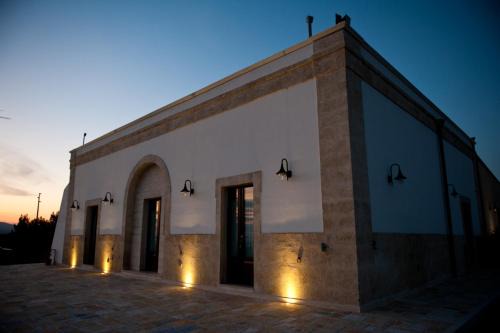 Palagianello House | Experience Masseria La Gravina: 4-Star Pet-Friendly Retreat