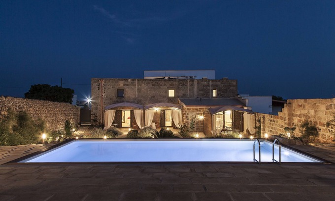 Castrignano del Capo Bed & Breakfast | Top-Rated Masseria Palane: Pool, Spa & Breakfast Included