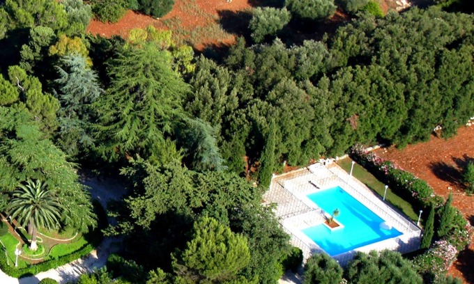 Cozzana Villa | Historic Masseria Profilo with Pool, Rated 10/10 by Guests