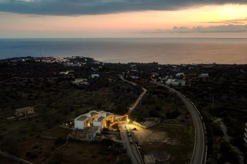 Patu Hotel | Inviting Masseria Ruri Pulcra: Pet-Friendly Retreat with Breakfast