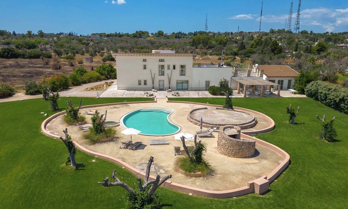 Collepasso House | Experience Comfort at 3258 Masseria Sant'Eleuterio Hotel