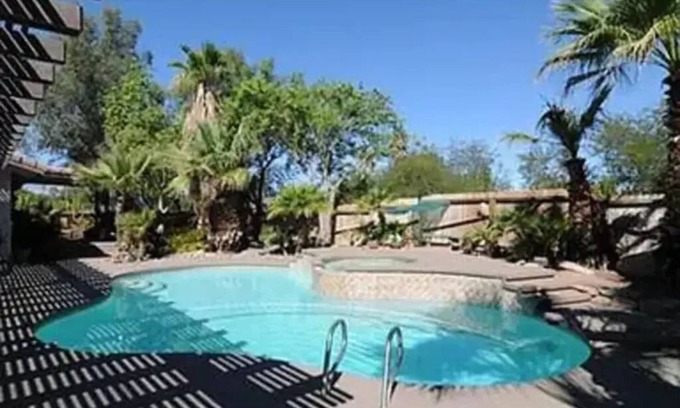 Palm Desert House | Expansive Estate with Private Pool, Spa & Tennis Court