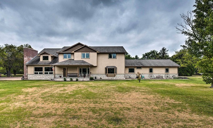 Peck House | Explore Nature at Massive Peck Home with Private Pool & Spa