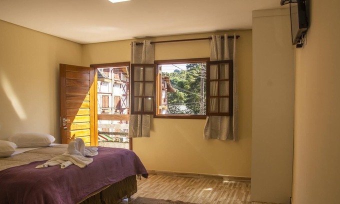 Capivari House | Master Apt at Capivari Campos do Jordão