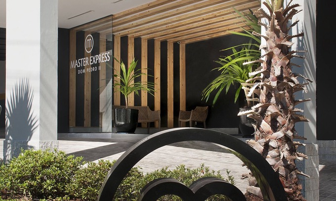 Sao Joao Hotel | Welcome to Master Express Dom Pedro II: Pet-Friendly & Relaxing