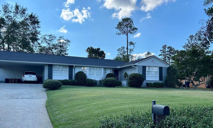 Augusta House | Modern Masters Rental: Newly Remodeled Private Retreat