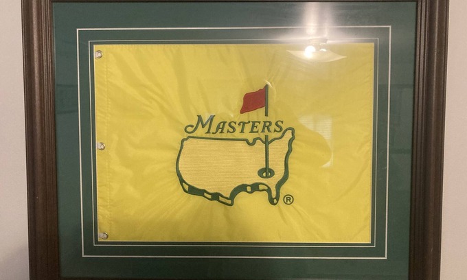Rosewood Apartment | Masters Themed Apartment with KING Bed in Columbia, SC