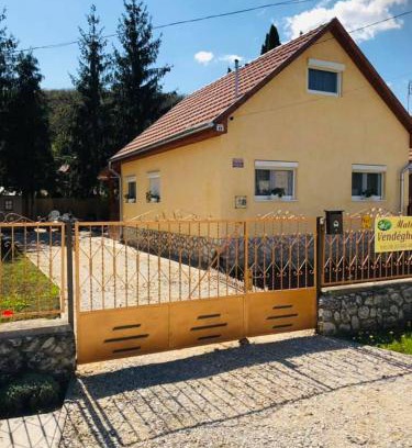 Bogacs House | Oceanfront Escape at Mató Vendégház - Rated 9.7/10 by Guests