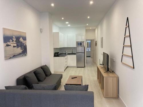 Arganzuela Apartment | Family-Friendly Matadero Apartments: Ideal for Your Stay
