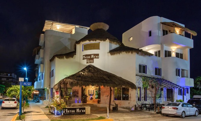Mahahual Hotel | Oceanfront Escape at Matan Kaan by GuruHotel - Pet Friendly