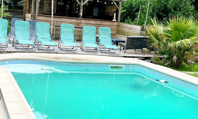Vendays-Montalivet House | Discover Mathanaki: Family-Friendly Retreat with Pool
