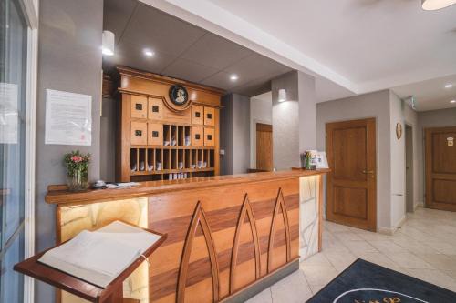 Szentendrei Hotel | Mathias Rex: Eco-Friendly Retreat with Hot Tub & Dining