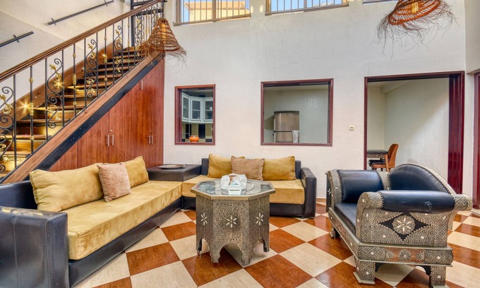 Talborjt Apartment | Matia Agadir: Rooftop Retreat with Family-Friendly Amenities