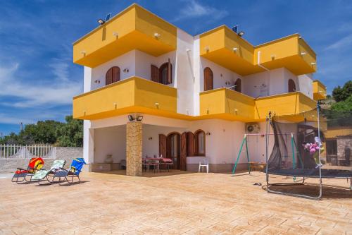 Sciacca Apartment | Unwind at Matisé Home Relax - 10/10 Guest Rated Retreat