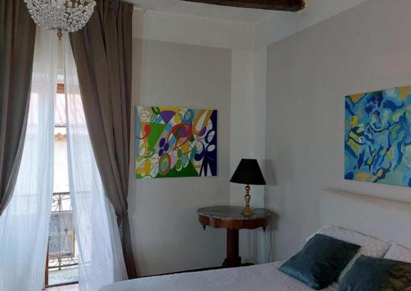 Novi Velia House | Discover Matisse Private Suite: Pet-Friendly Retreat with Pool