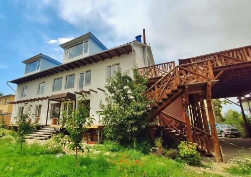 Karakol House | Discover Matsunoki: Rated 9.6/10 with Family-Friendly Amenities