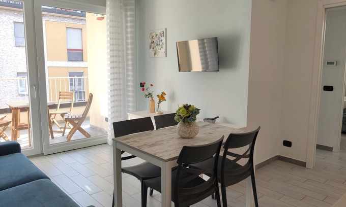 Crescenzago Apartment | Modern Matthias Home in Milan: Family-Friendly Retreat