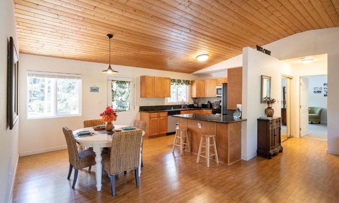 Royal Hawaiian Estates House | Oceanfront Bliss at Mauna Nani - Guest Rated 8.5/10