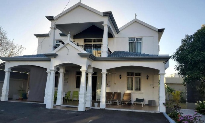 Flic-en-Flac Villa | Serene MauriSoleil Villa with Pool and Ocean View in Flic en Flac