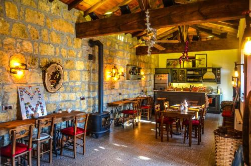 Adatepe Apartment | Experience Comfort at Mavras Tas Odalar: 4-Star Retreat
