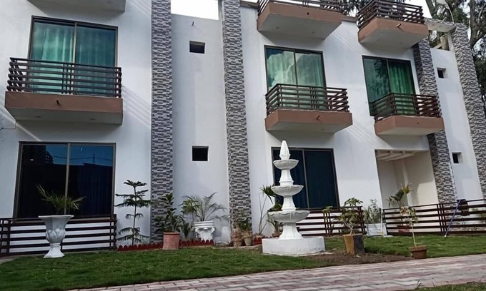Khyber Pakhtunkhwa Hotel | Discover Family-Friendly Comfort at Mawa Hotel Balakot