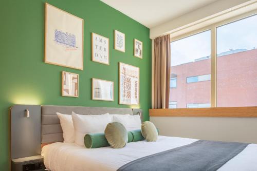 Hoofddorp Hotel | Budget-Friendly Maxhotel Amsterdam Airport with Breakfast