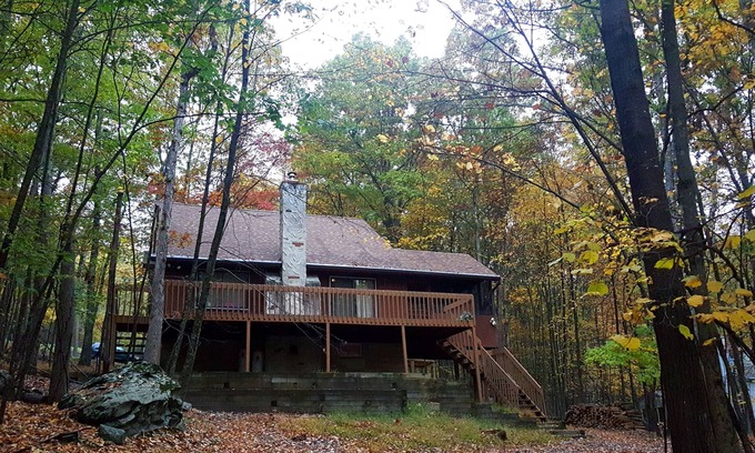 Bushkill Cabin | Family Friendly Cabin with Pool and Lake View Awaits You