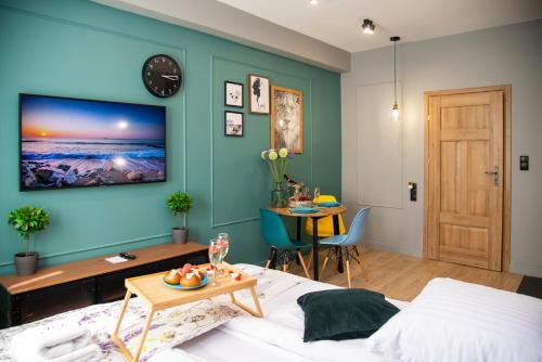 Old Town Apartment | Experience Maya's Flats & Resorts: Family-Friendly Retreat