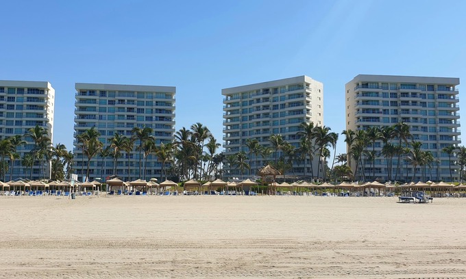 Playa Diamante Condo | Explore Mayan Island Acapulco Diamante: 10/10 Guest Rating