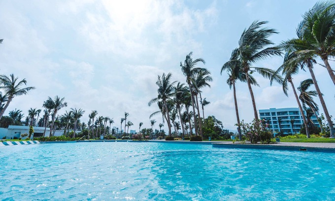 La Poza Apartment | Mayan Lakes Condo: Exclusivity and Comfort!