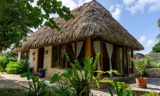 Bacalar Cabin | Discover Bacalar Center's Enchanting Mayan Garden Retreat