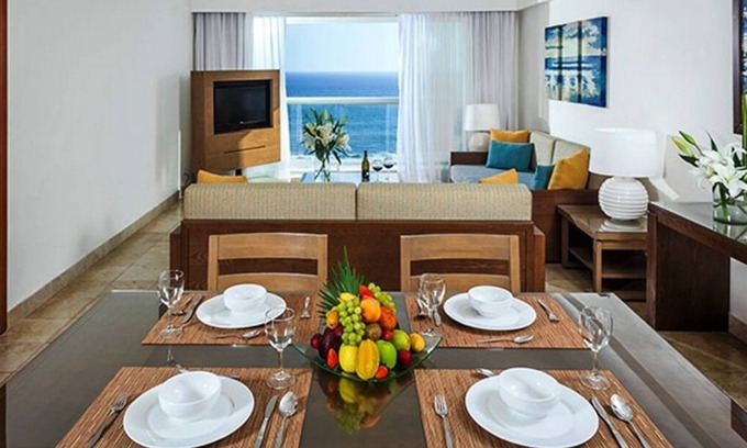 Diamante House | Explore Mayan Palace Acapulco: Pool, Spa & Family Fun