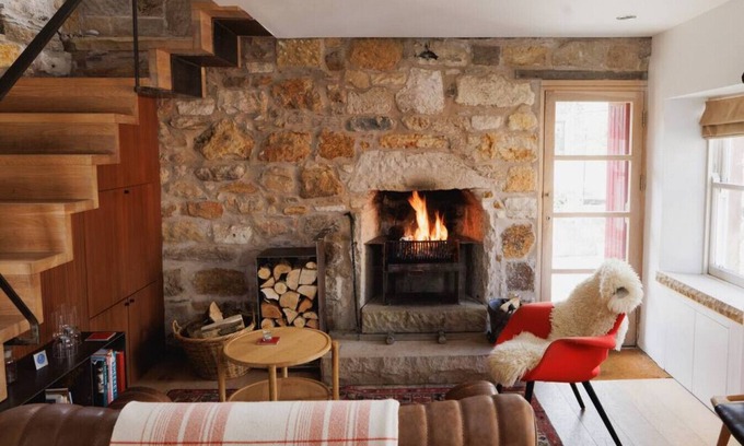 Pittenweem House | Relax at Maybell Cottage, Your Seaside Family Getaway