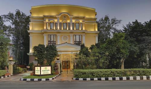 Jayadev Vihar Hotel | Explore Mayfair Convention: 4-Star, Wheelchair Accessible Stay