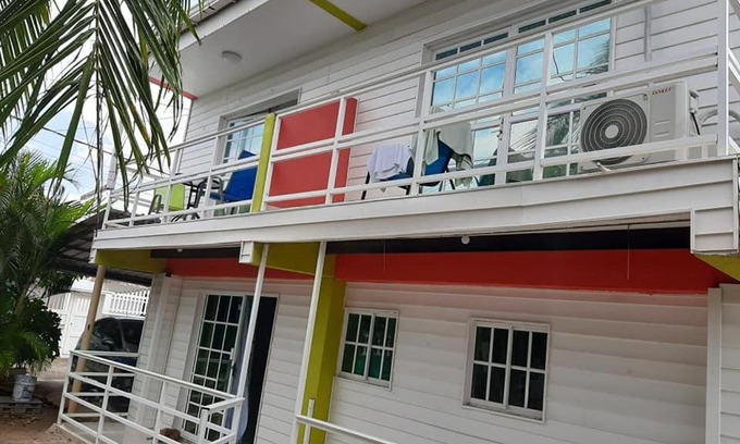 San Andres Apartment | Mayo's Place: Pet-Friendly Stay with Top Guest Rating 9.7