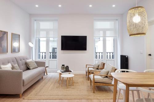 Old Town Apartment | Family-Friendly Mayor Suite 1 by FeelFree Rentals