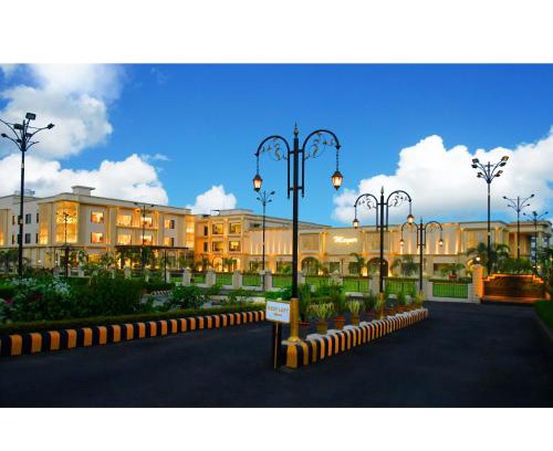 Sitapur Hotel | Discover Mayur Hotel & Resort: Family-Friendly Getaway
