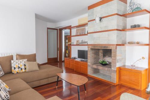 Vic Apartment | Pet-Friendly 4-Star Mazi Apartments Colón – Rated 9.6/10