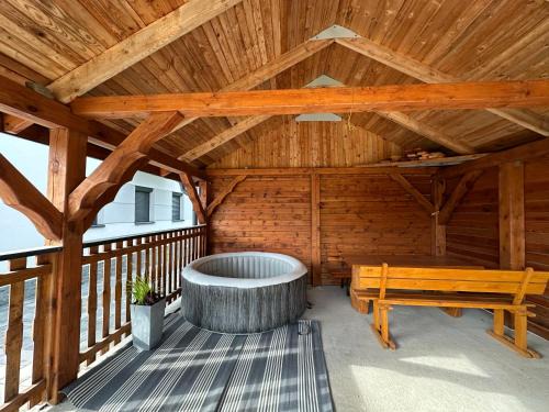 Orzysz House | Relax at Mazurski Zakątek with Private Beach Access