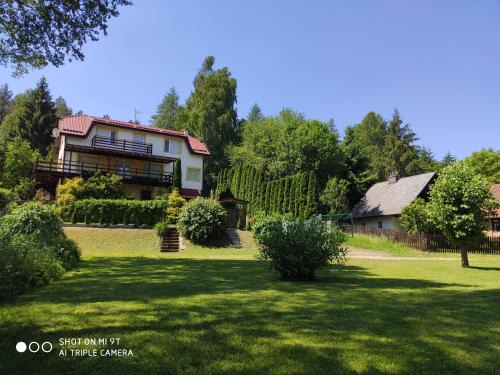 Pasym Villa | Ultimate Retreat: Year-Round Home by Lake Sasek Wielki
