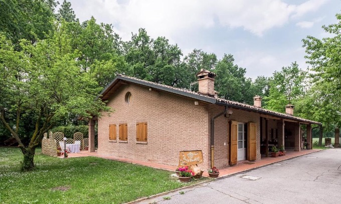 Zola Predosa Bed & Breakfast | Child-Friendly Mb Bed & Breakfast with 9/10 Guest Rating